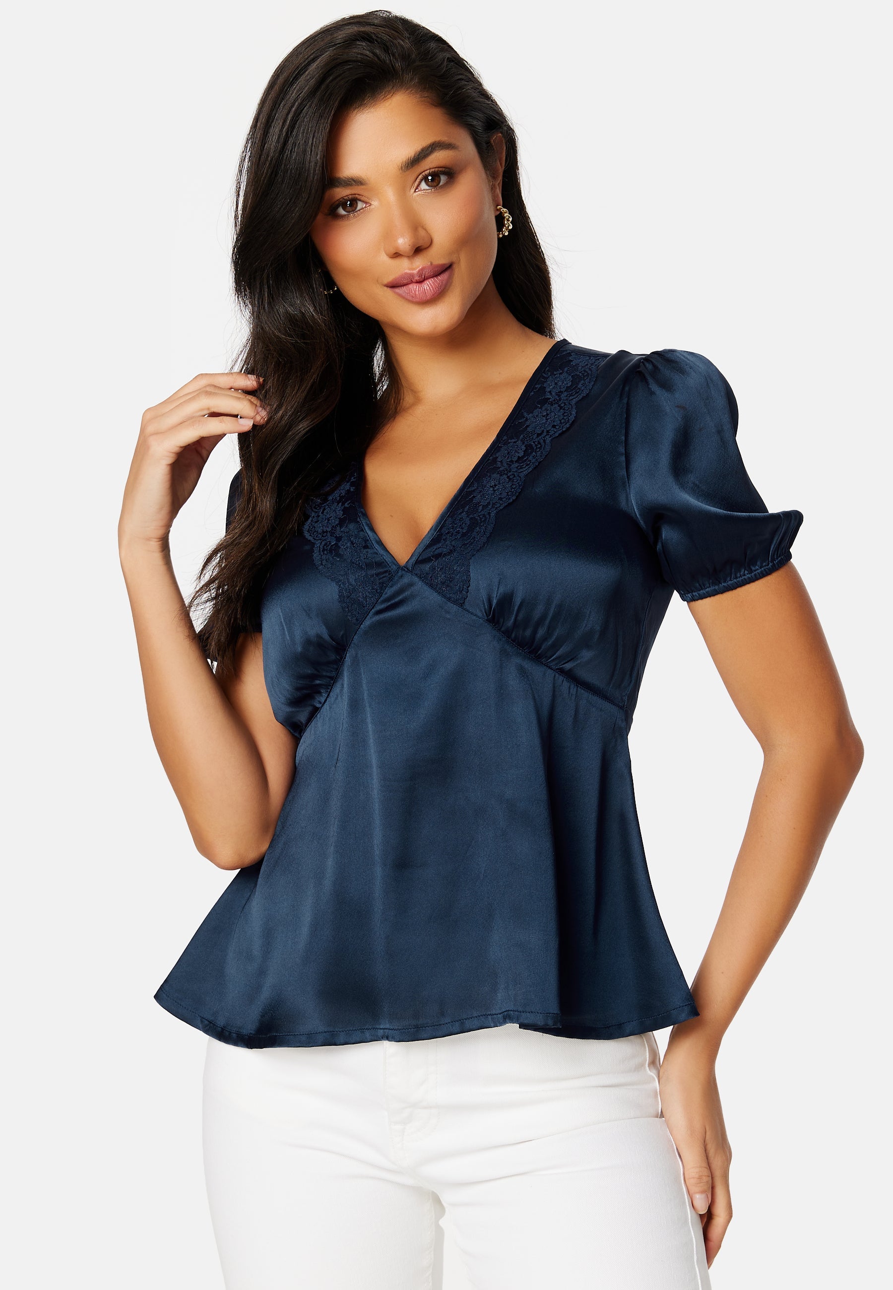 BUBBLEROOM Dayla satin blouse