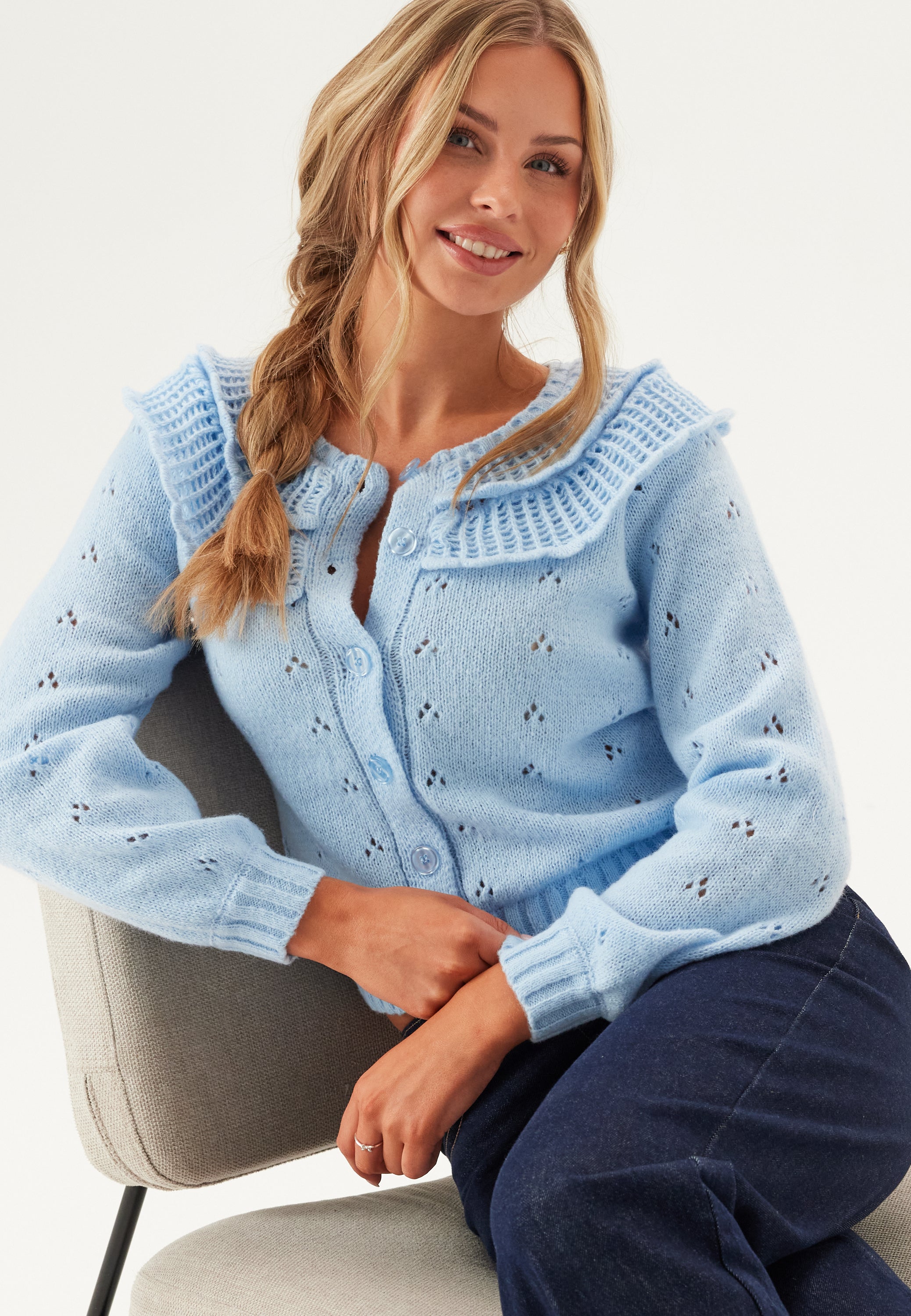 Pieces Pcdavis Ls O-neck Frill Cardigan