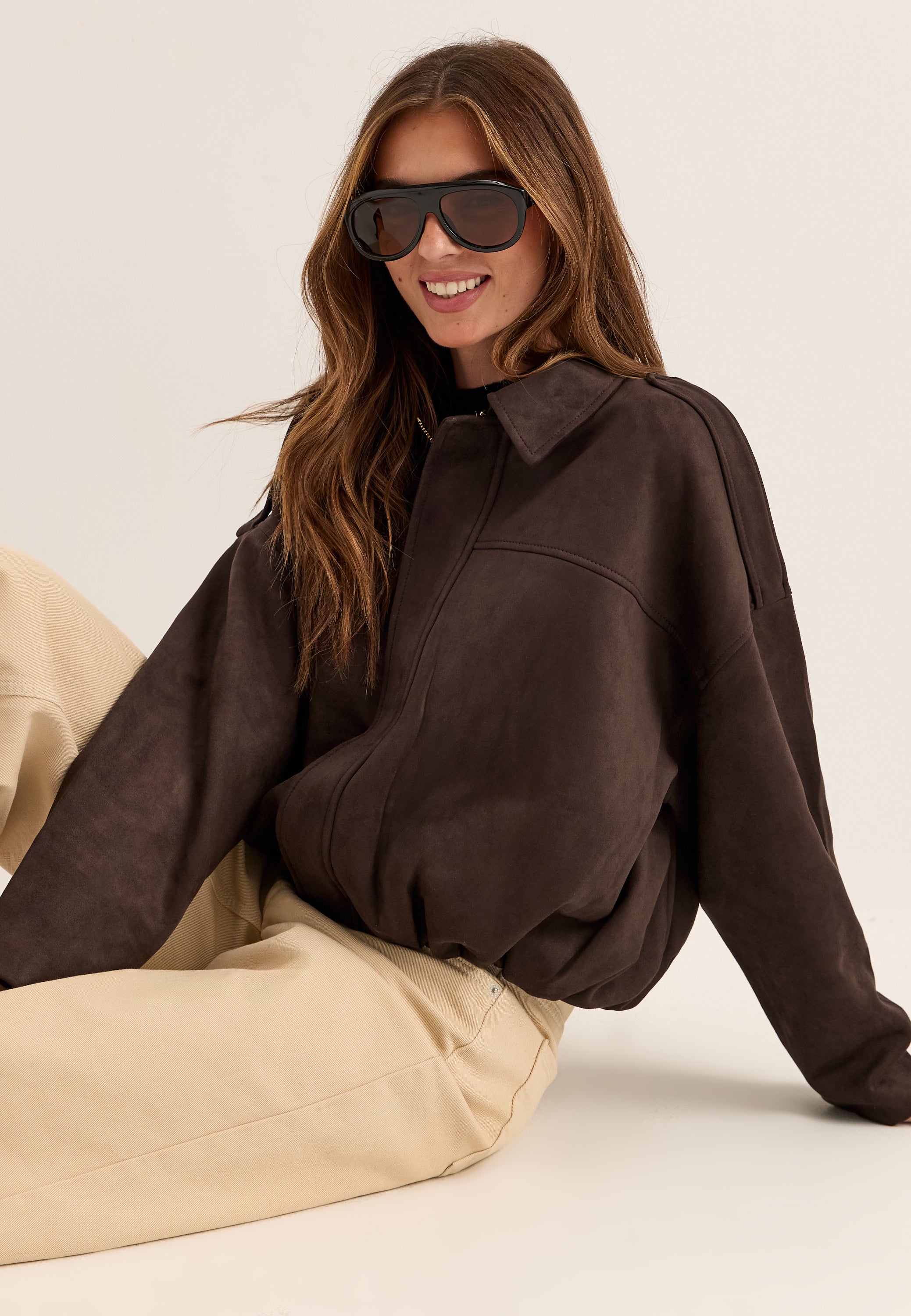 Se ONLY Onlmoon-stina Faux Suede Bomber hos Bubbleroom