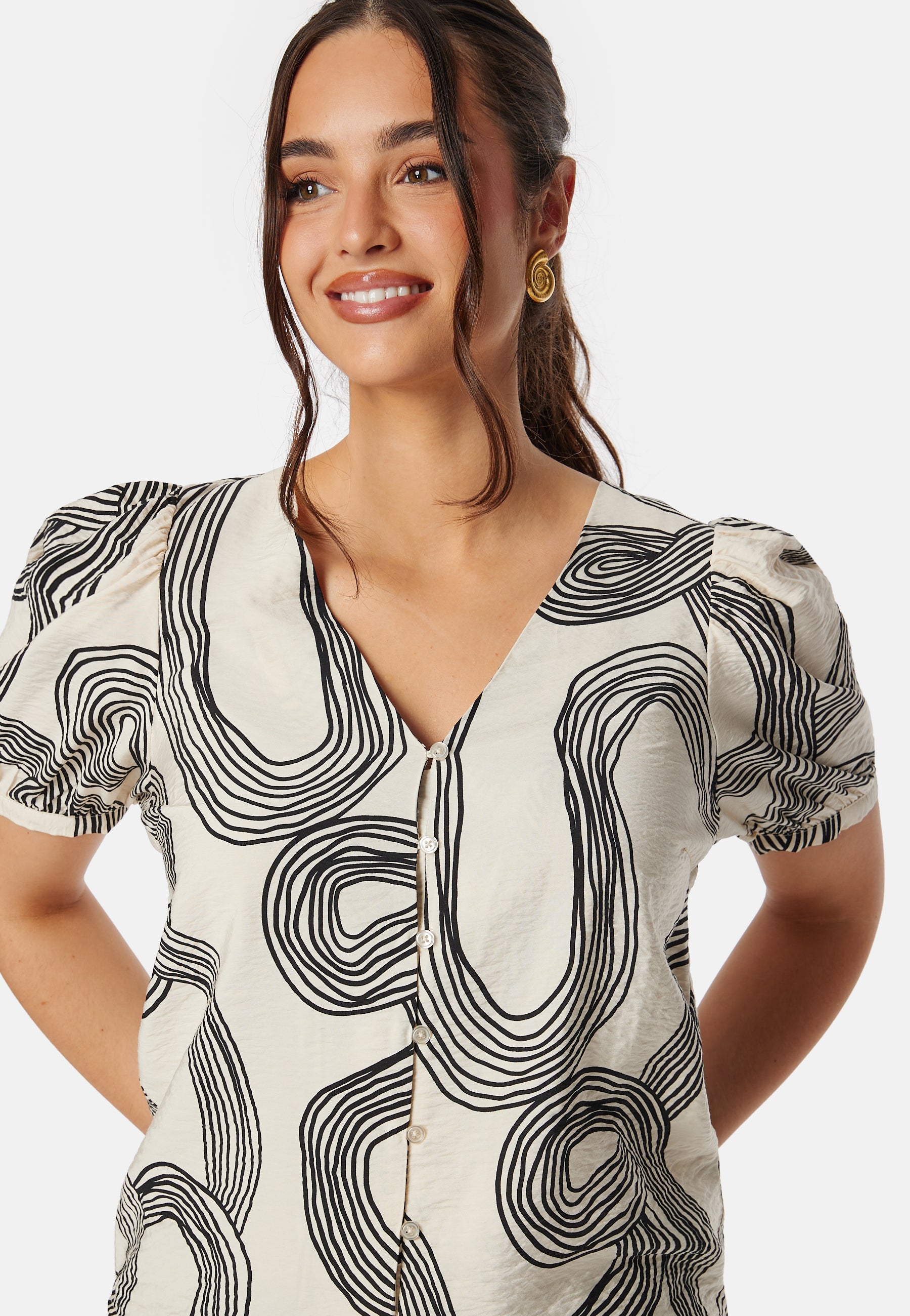 Object Collectors Item Objjacira S/S V-Neck Top