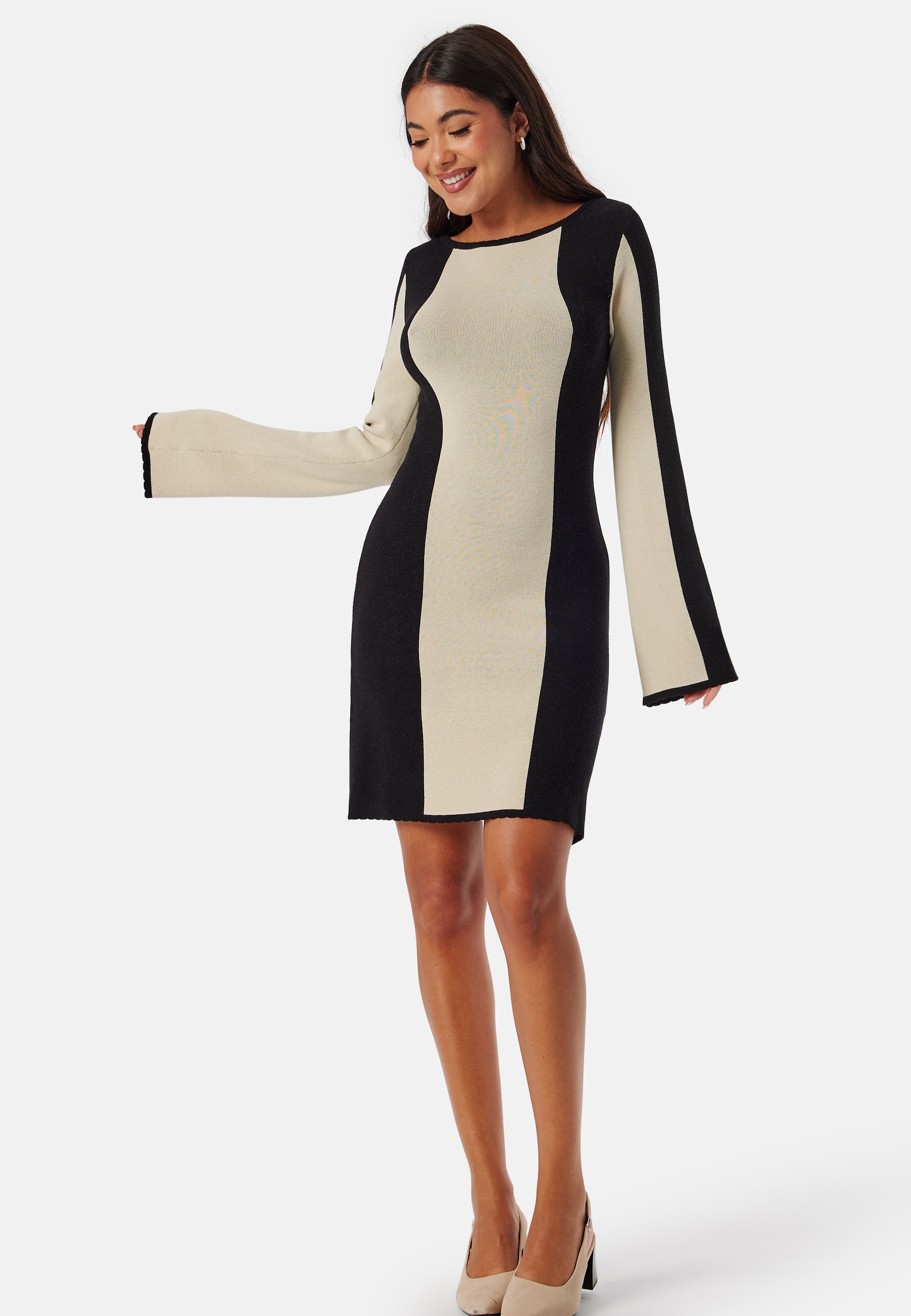 BUBBLEROOM Long Sleeve Knitted Dress