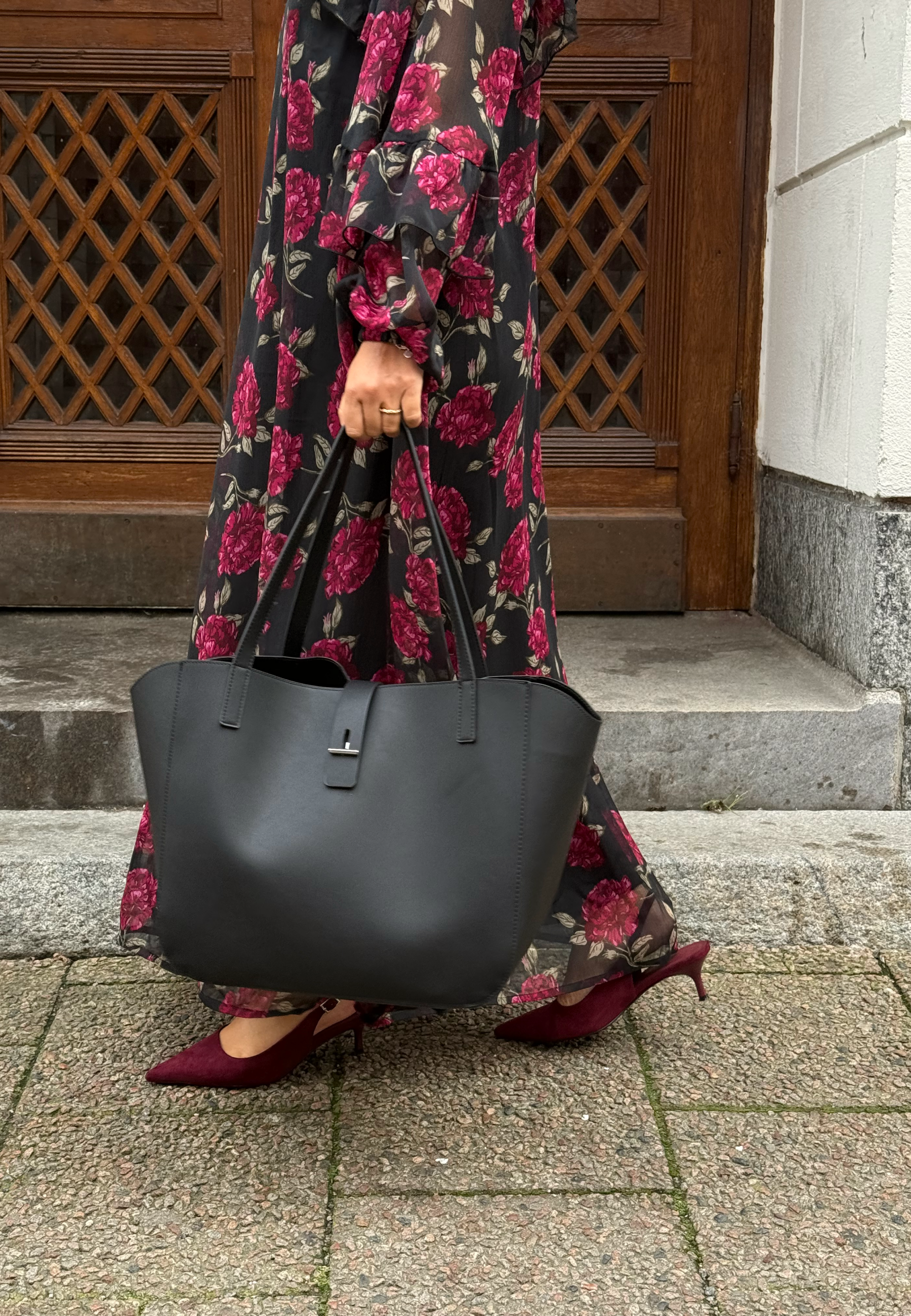Emelie Olson X Bubbleroom 2-in-1 Tote Bag