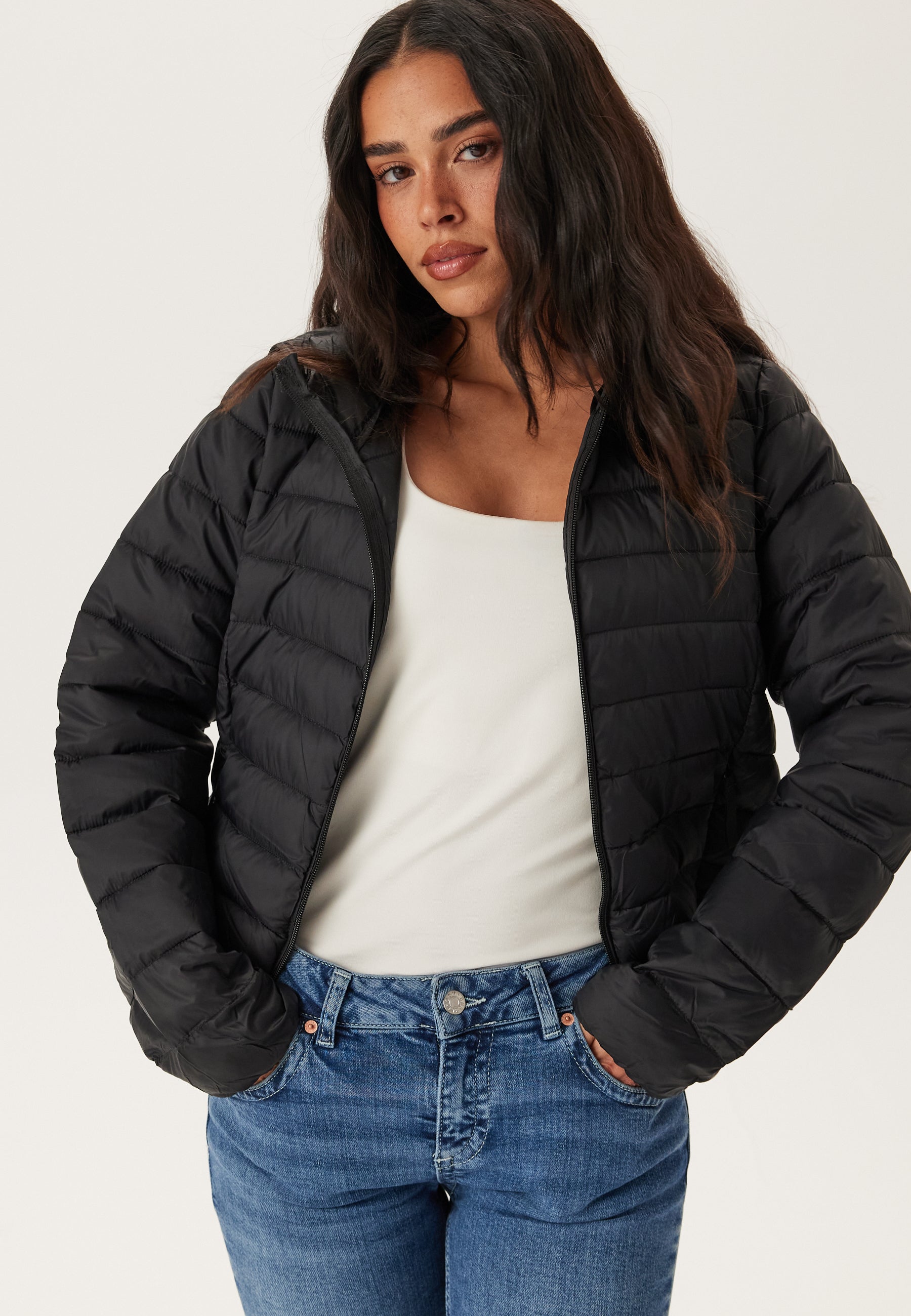 ONLY Onltahia Lw Quilted Hood Jkt