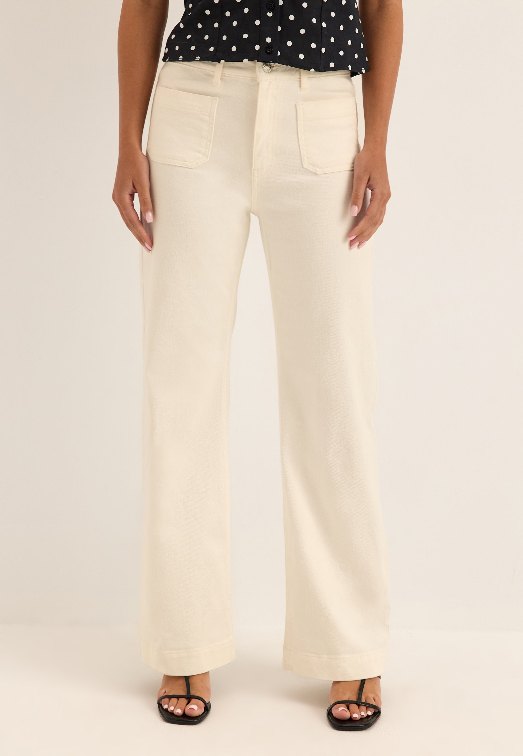 BUBBLEROOM Front Pocket Jeans