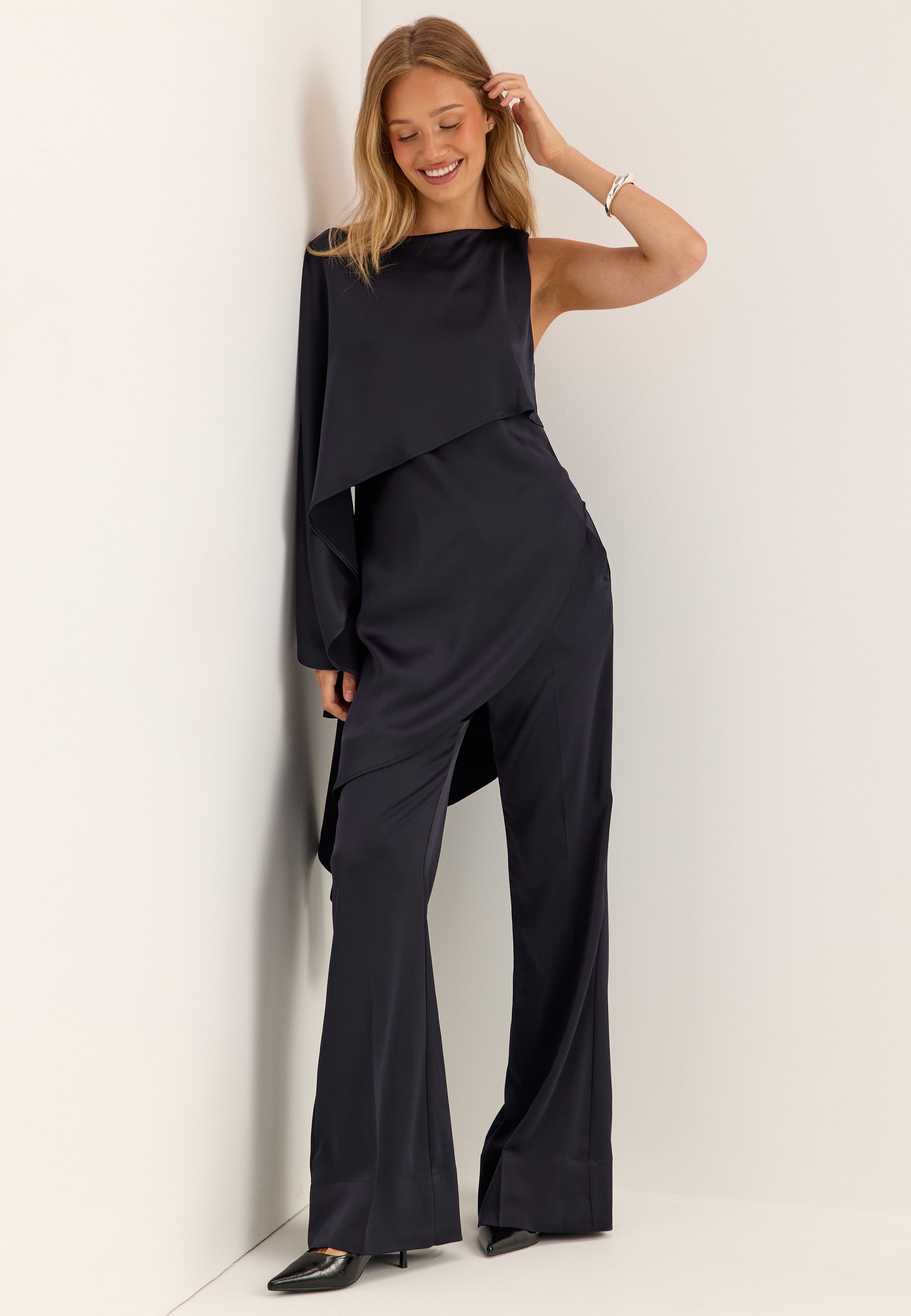 BUBBLEROOM OCCASION Flared Satin Trousers
