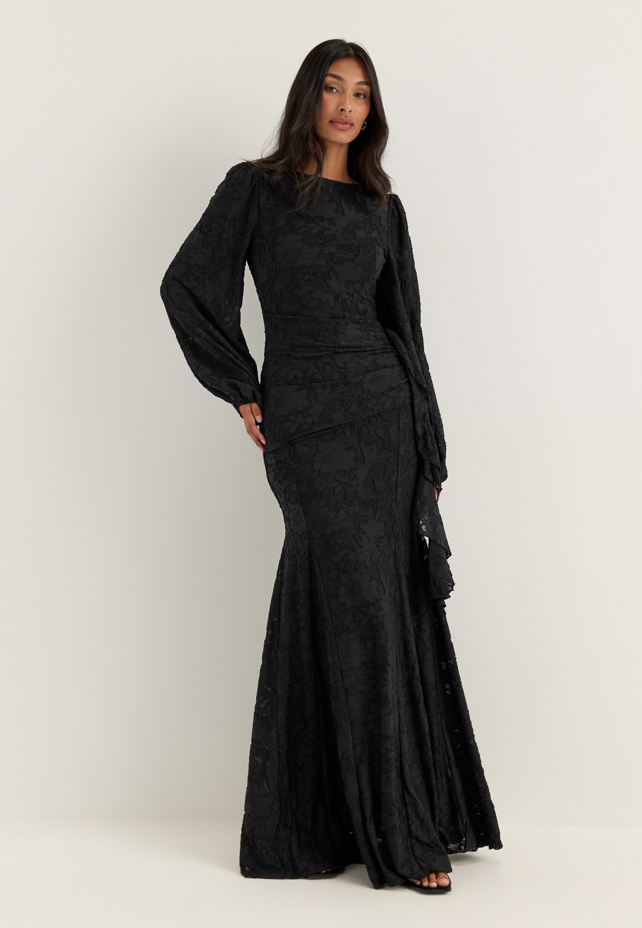 BUBBLEROOM OCCASION Balloon Sleeve Soft Jacquard Gown