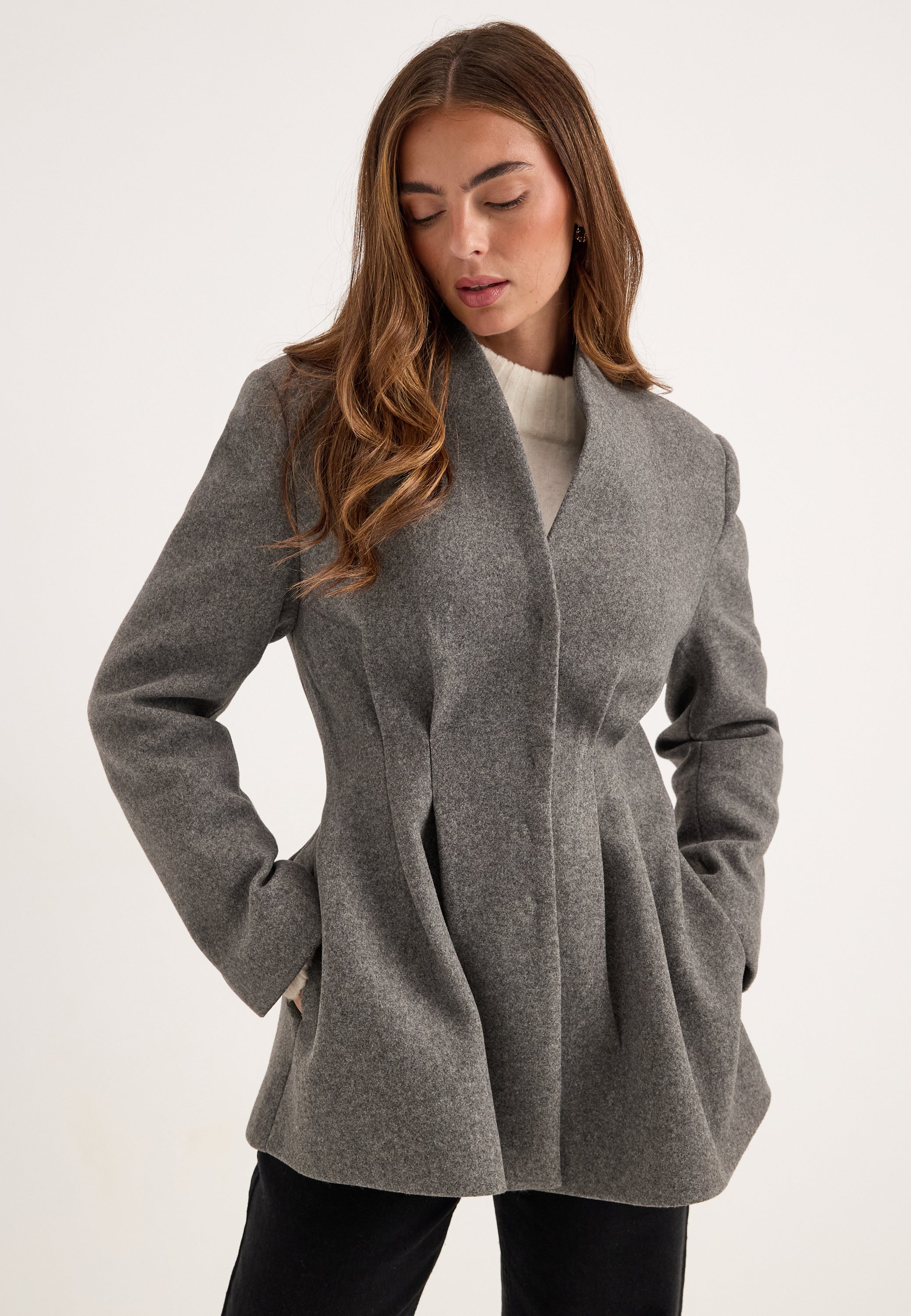BUBBLEROOM Shaped Short Coat