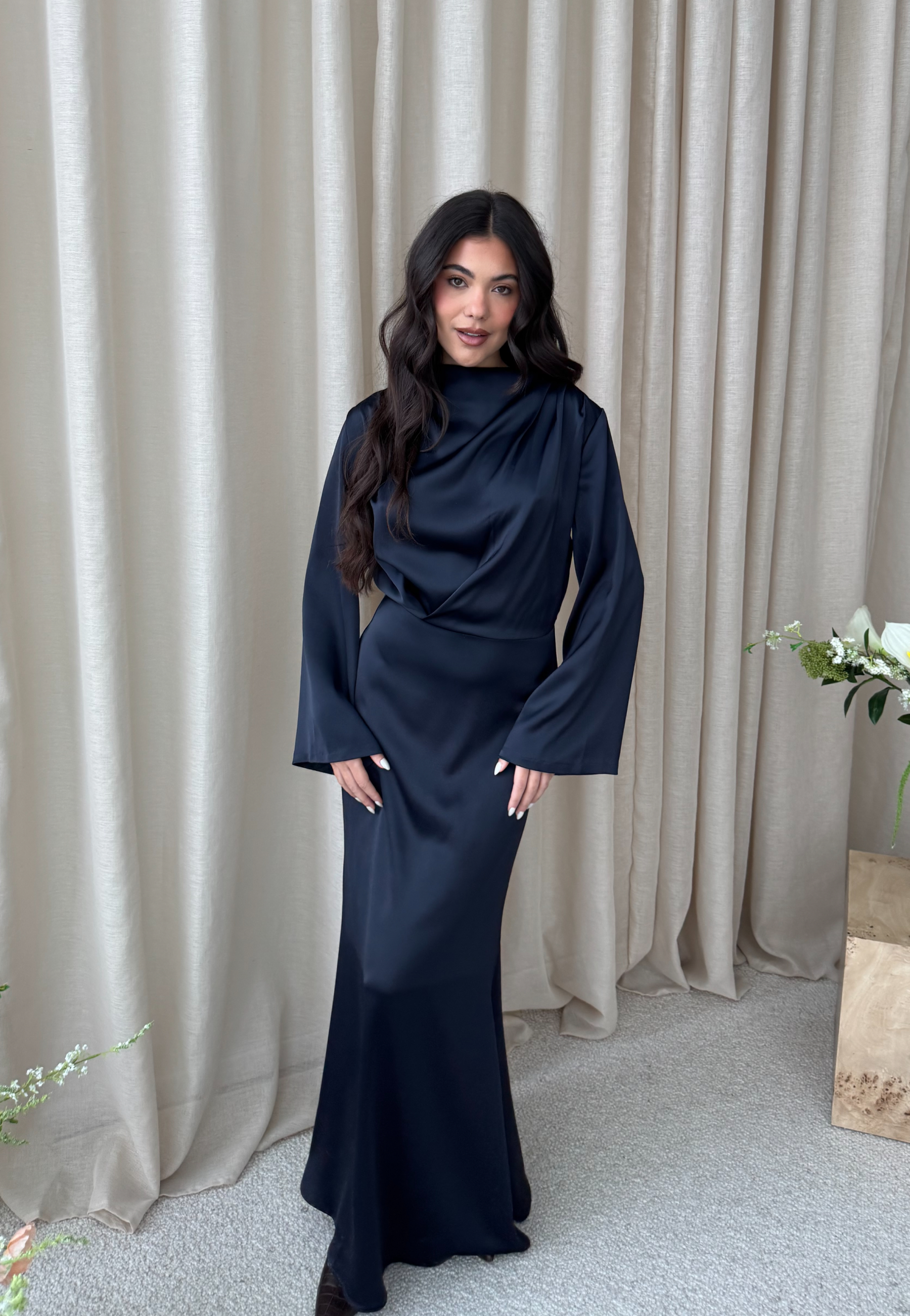 Bubbleroom Occasion Satin Cowl Neck Midi Dress