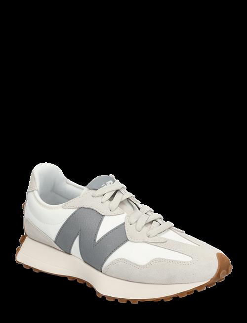 New Balance | New Balance 327 | 45