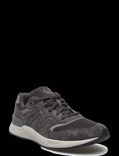 New Balance | New Balance Freshfoam Walking 880 V7 | 42.5