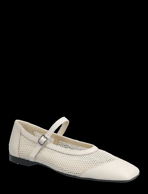 VAGABOND | Delia | 41