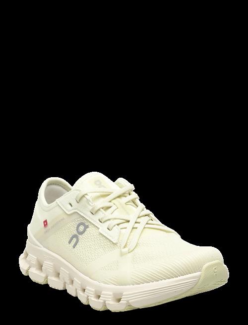 On | Cloud X 4 Ad | 42