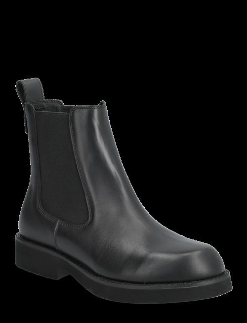 BOSS | Eleri_Chbootie_C | 37