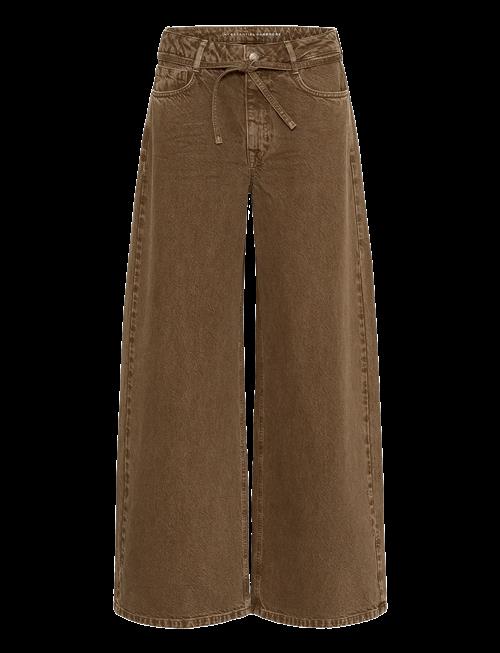 My Essential Wardrobe | Mwkaro 175 Mid X-Wide | 27 x 32