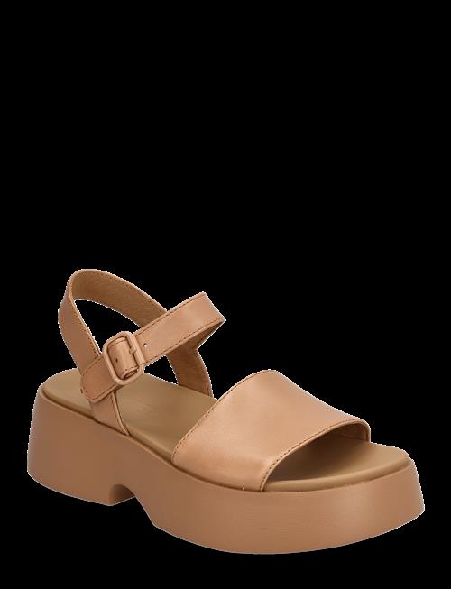 Camper | Tasha | 41