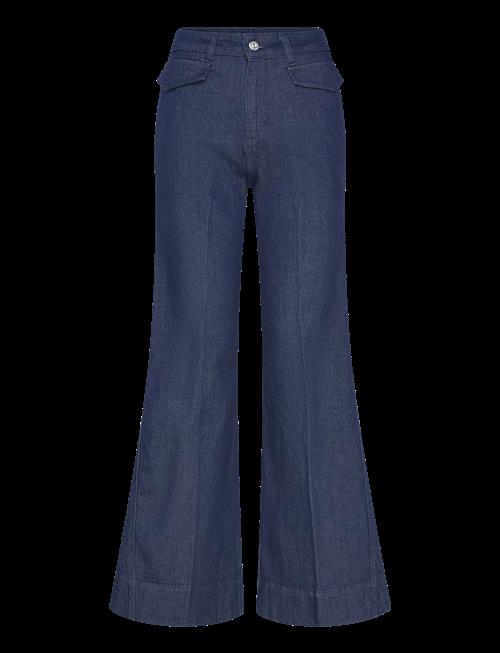 BOSS | Rosalya-Flare | 32 x 32