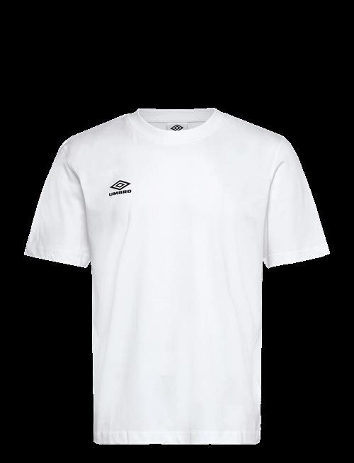 Umbro | Industry Graphic Tee | S