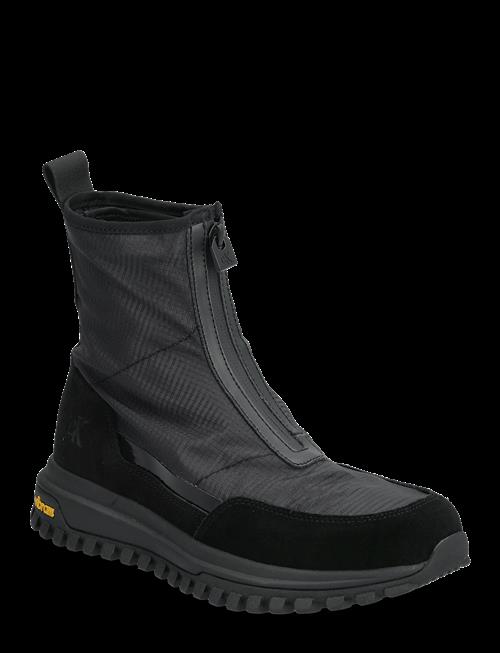 Calvin Klein | Vibram Runner Mid Zip | 39