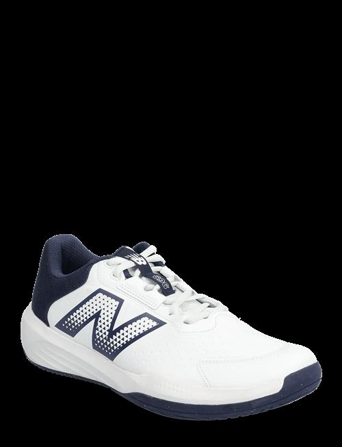 New Balance | New Balance 696 V6 | 45