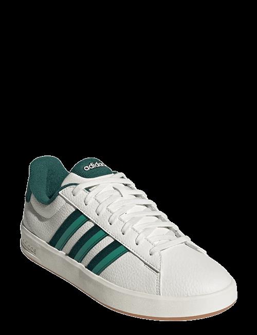 Se adidas Sportswear | Grand Court 3.0 | 44 2/3 hos Booztlet
