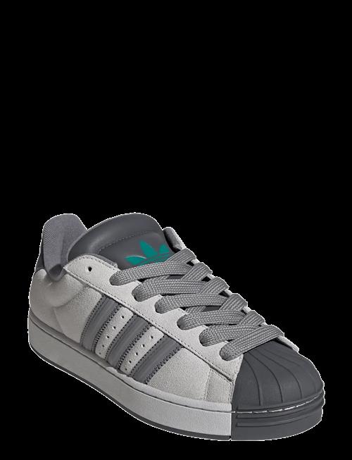adidas Originals | Superstar St | 42 2/3
