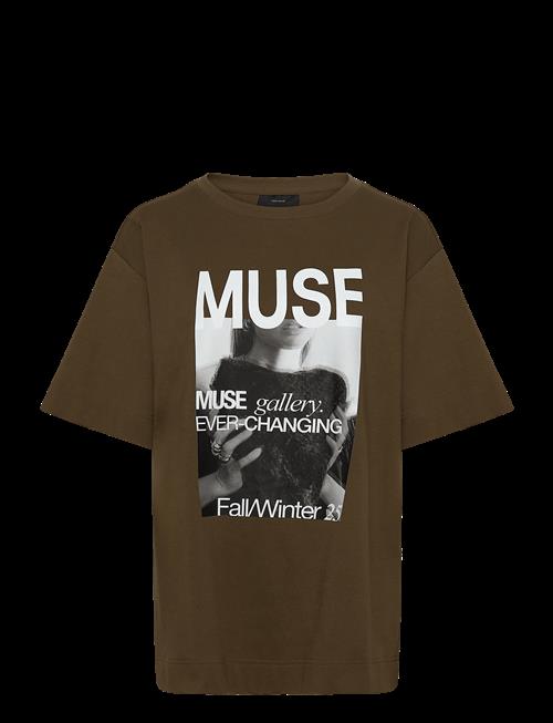 Copenhagen Muse | Cmmuse-Tee Is An Oversized T-Shirt In A Premium Material With A Rounded Neckline | S/M