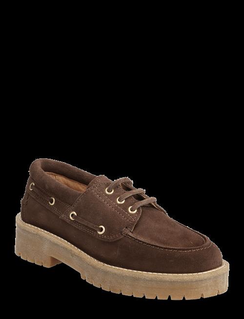 Pavement | Alvina Suede Plateau | 36