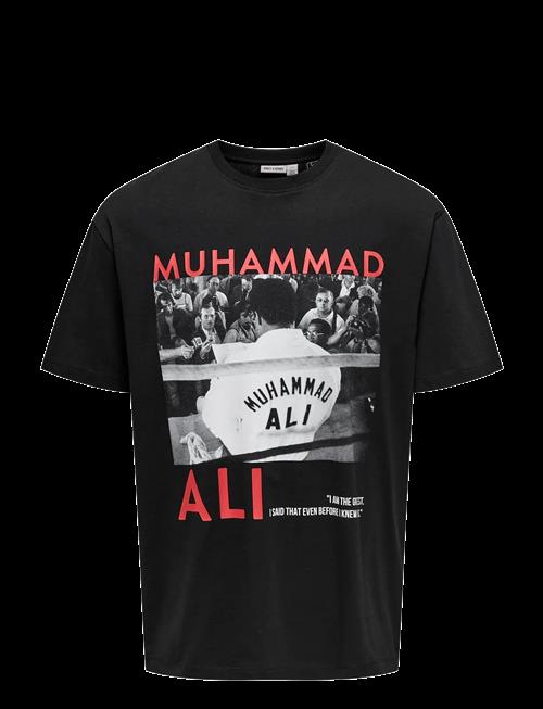 ONLY & SONS | Onsmuhammad Ali Rlx Ss Lic Tee | XS