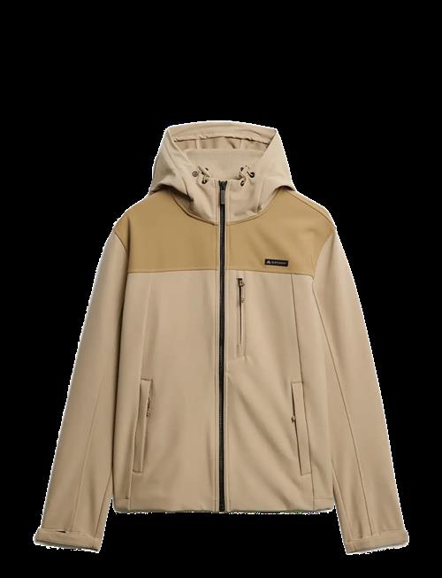 Superdry Sport | Hooded Softshell Tech Trekker | L