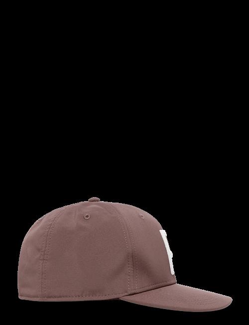 PUMA Golf | Heritage P Tech Cap | ONE SIZE