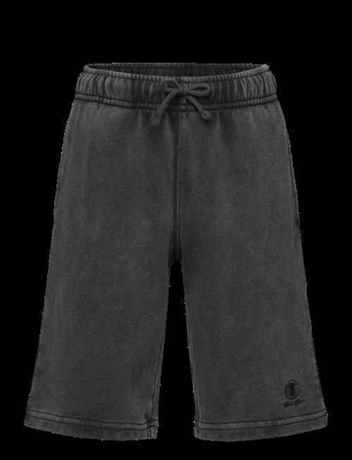 Champion | Bermuda | 152