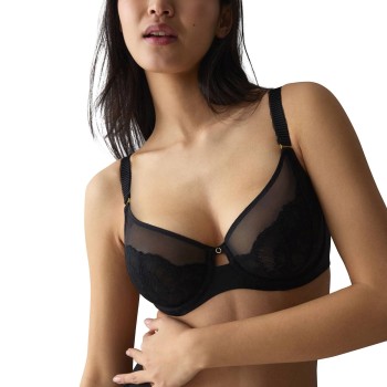 Triumph BH Love In Lace Wired Bra Sort G 80 Dame