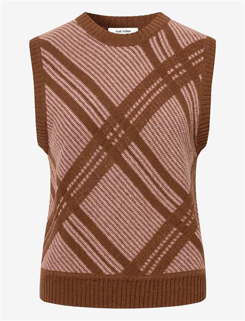 nué notes | Malik Vest | L