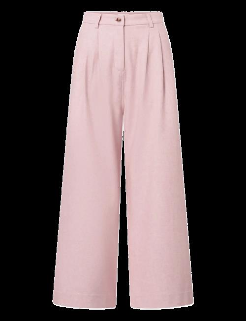 nué notes | Russell Pants | 40