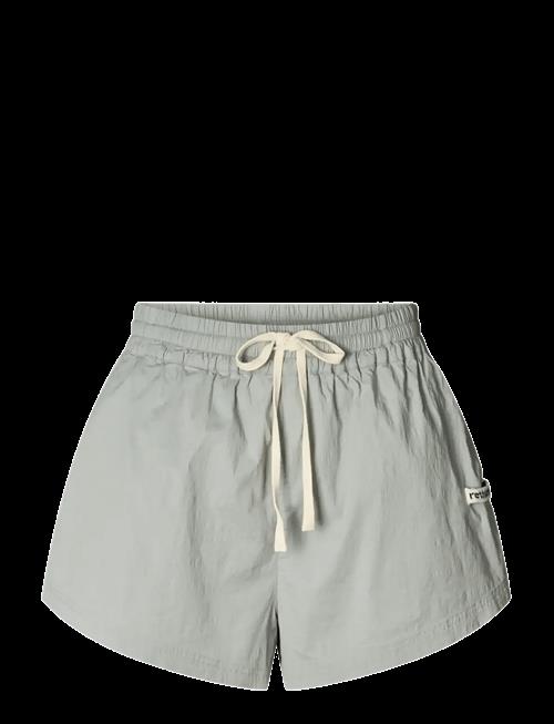 Rethinkit Studios | Shorts Breeze | S