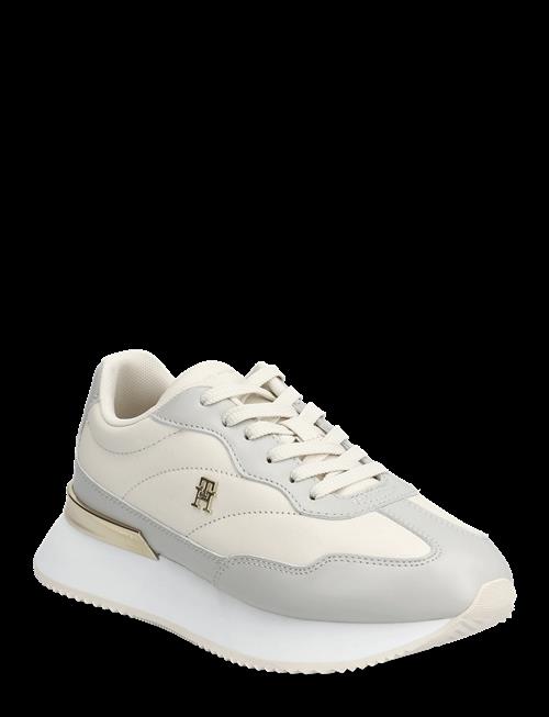 Tommy Hilfiger | Chic Fashion Runner | 39