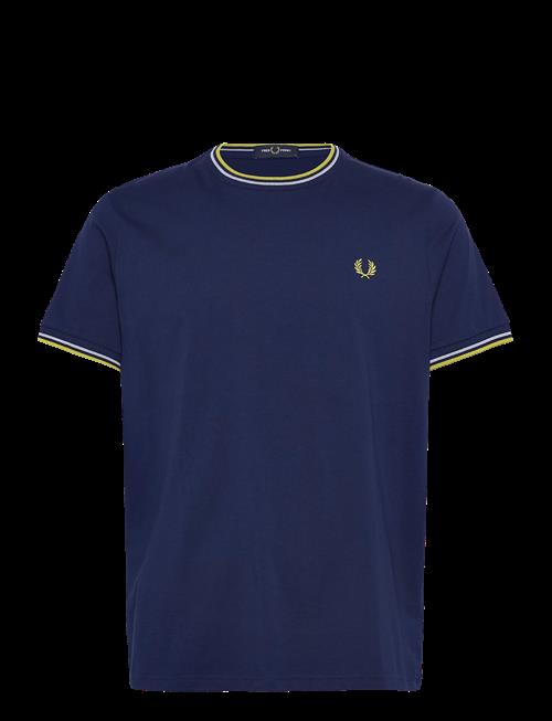 Fred Perry | Twin Tipped T-Shirt | S