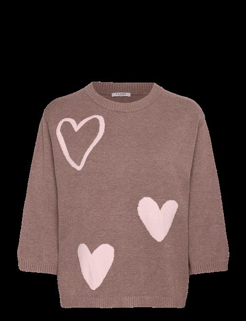 Claire Woman | Cwpeace | 40