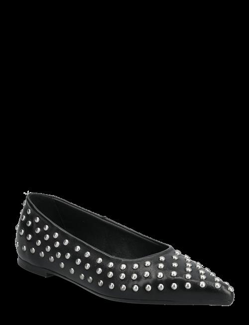 Pavement | Pareia Studs | 39