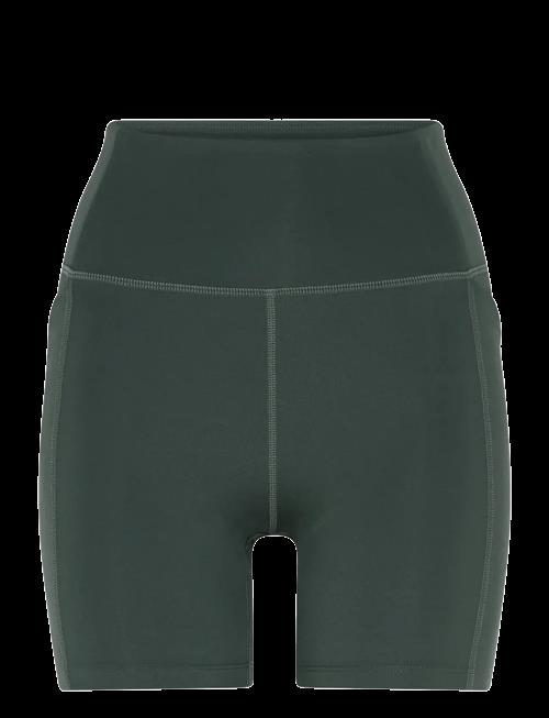 Girlfriend Collective | Pocket High-Rise Run Shorts | M