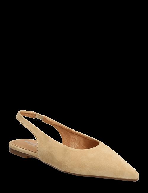 Pavement | Nita Suede | 36