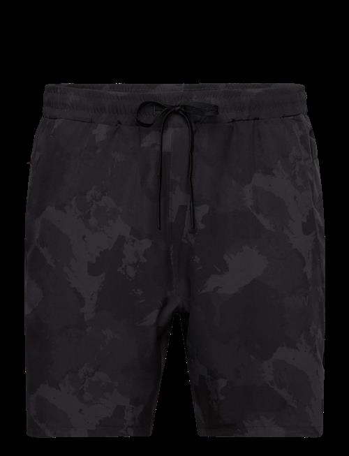 ICANIWILL | Training Club Gym Shorts | S