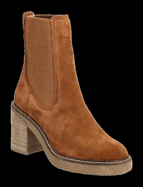 Clarks | Cassiano Top D | 38