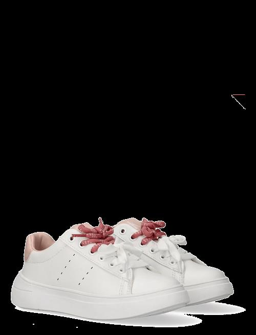 Calvin Klein | Calvin Klein Low Cut Lace-Up Sneaker | 38
