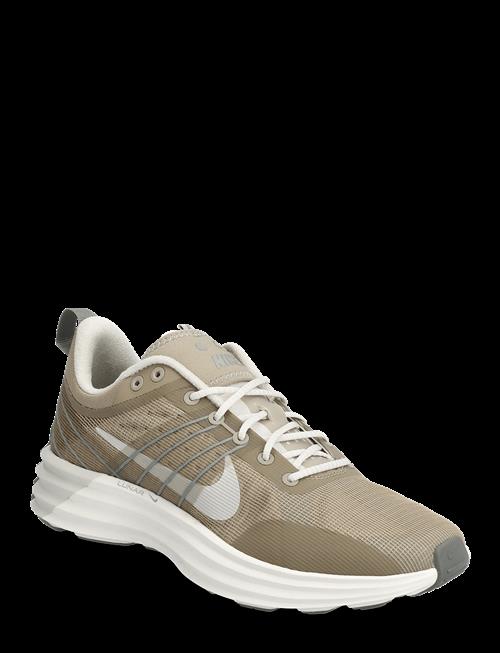 Nike | Lunar Roam | 44
