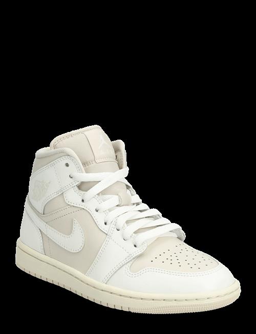 Nike | Nike Air Jordan 1 Mid | 37.5