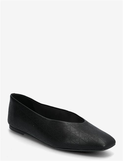Calvin Klein | Square Ballerina Aop Lth | 37
