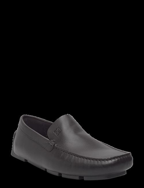 Calvin Klein | Driver Penny Embl Lth | 44
