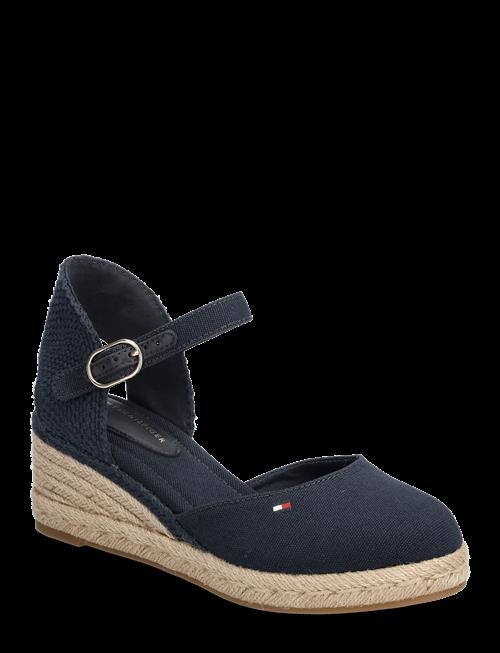 Tommy Hilfiger | Mid Wedge Espad Closed Toe | 40