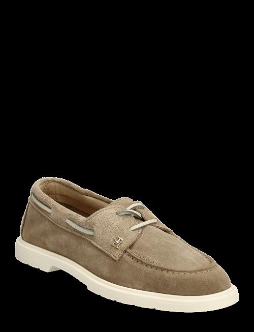 Tommy Hilfiger | Light Suede Boat Shoe | 40